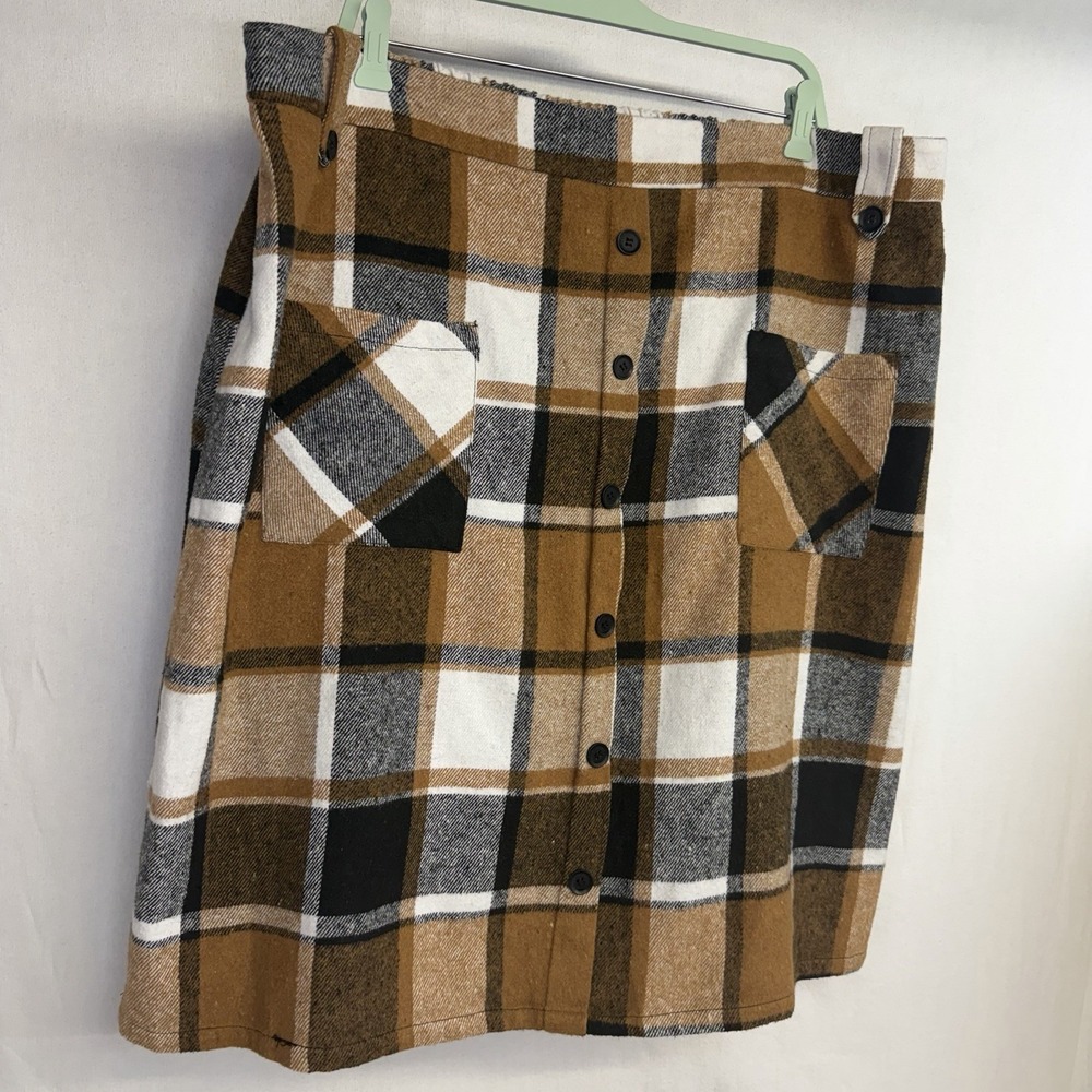 Plaid Flannel A-Line Skirt Button Front Elastic Waist Pockets 22/24 Brown Black
